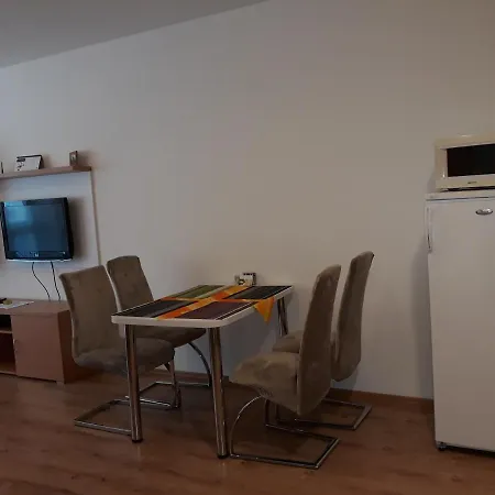 Апартаменты Apartman Artur Доновалы